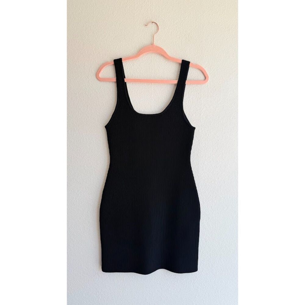 Aritzia Babaton Sculpt Knit Ribbed Square Neck Mini Tank Dress in Black size M